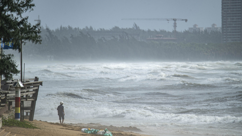 El tifón Wutip se prepara para tocar tierra en Hainan, al sur de China El tifón Wutip se prepara para tocar tierra en Hainan, al sur de China