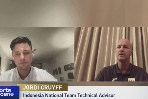 Jordi Cruyff Insta un Enfoque mientras Indonesia se Prepara para un Choque Crucial contra el Continente Chino Jordi_Cruyff_Insta_un_Enfoque_mientras_Indonesia_se_Prepara_para_un_Choque_Crucial_contra_el_Continente_Chino video poster