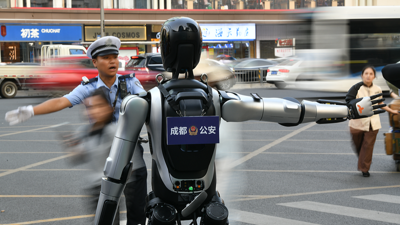 Los_robots_inteligentes_de_Chengdu_transforman_la_vida_urbana