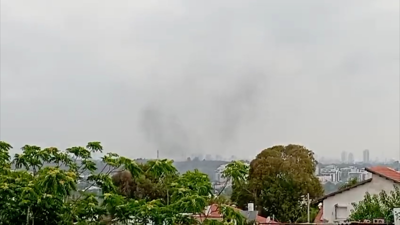 Explosiones sacuden Tel Aviv: Surgen imágenes exclusivas video poster