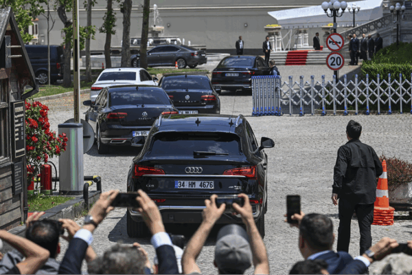 Ucrania_y_Rusia_reanudan_conversaciones_de_paz_en_Estambul