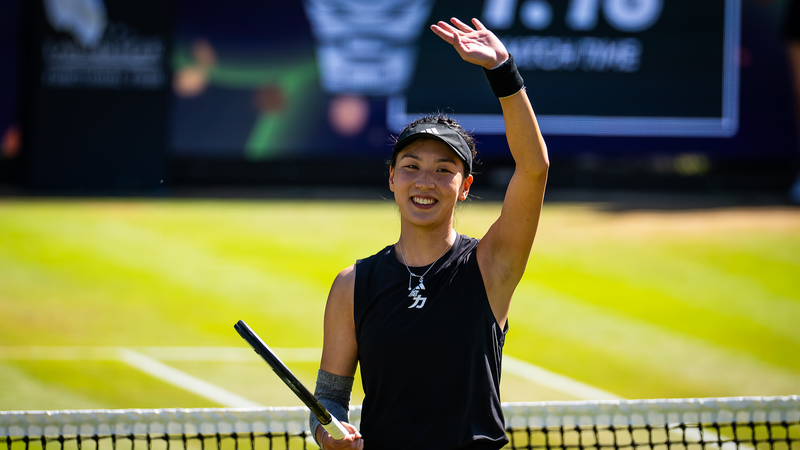 Wang Xinyu brilla en césped para alcanzar la final del Abierto de Berlín