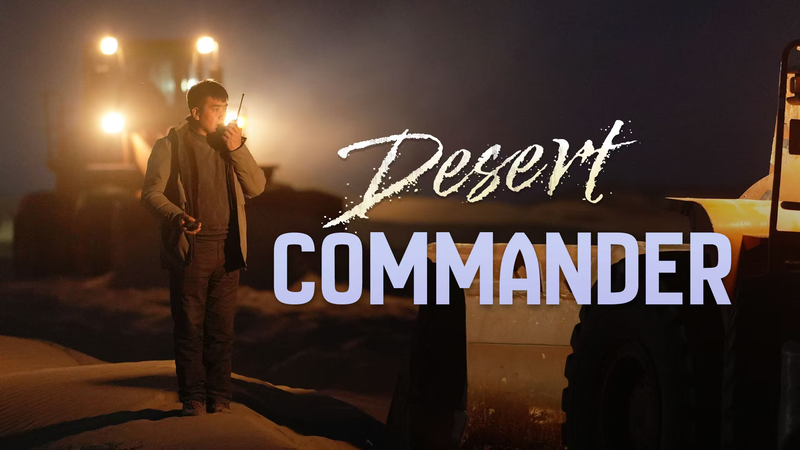 Comandante del Desierto: ¡70 gigantes de acero transforman las arenas del Taklamakan! video poster