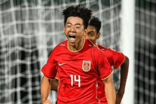 Emocionante Victoria U16: China Vence a Uzbekistán 2-1 Emocionante Victoria U16: China Vence a Uzbekistán 2-1