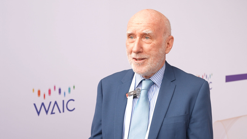 La búsqueda de IA de Hungría: Preservando una isla lingüística