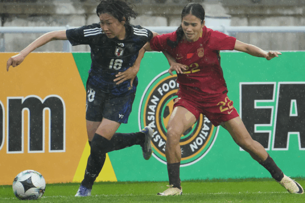 Corea del Sur gana el título de Asia Oriental mientras China y Japón empatan bajo la lluvia