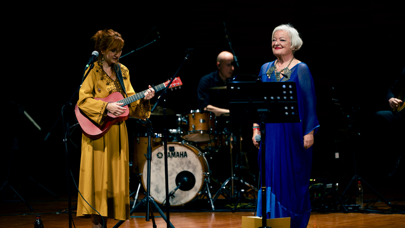 La gira del centenario de Mikis Theodorakis ilumina Pekín