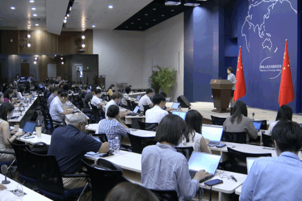 Alemania y Francia refuerzan los lazos estratégicos China-UE video poster