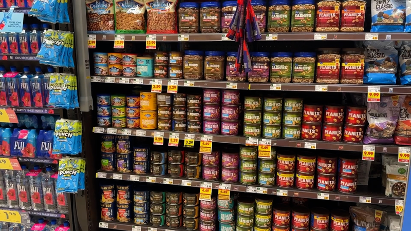 Aranceles_sacuden_a_compradores_de_EE__UU___mercados_globales_en_flujo video poster
