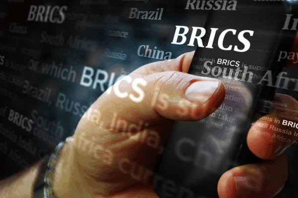 Cumbre BRICS 2025: Una nueva era en la equidad de la salud global Cumbre_BRICS_2025__Una_nueva_era_en_la_equidad_de_la_salud_global