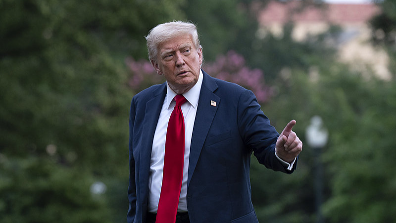 20 estados de EE. UU. desafían recortes en fondos de ayuda para desastres