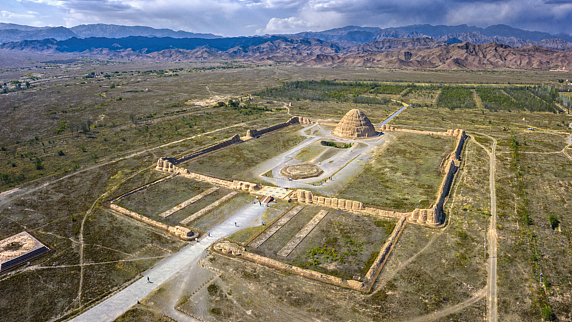 Desenterrando_Xixia__Secretos_bajo_la_arena