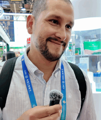 Los_profesionales_globales_observan_el_auge_del_mercado_en_la_China_continental video poster