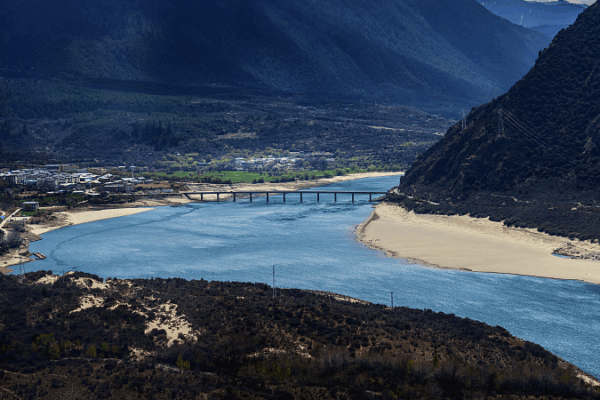 Avance Histórico en Energía Hidroeléctrica: ¡Revolución Pionera en Energía Limpia!
