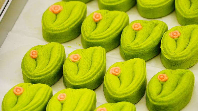 Verano en un Plato: Pasteles Florales en el Parque Beihai de Pekín
