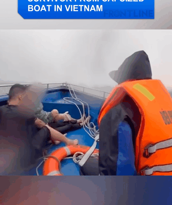 Tragedia en Vietnam: 35 Muertos tras el Volcamiento de un Barco Turístico en la Bahía de Ha Long video poster