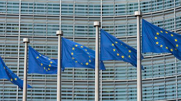 La economía de la Eurozona tropieza ante los desafíos de los aranceles de EE.UU.