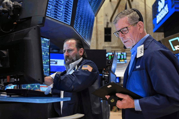 Las acciones estadounidenses caen antes de la decisión de la Fed y el drama de ganancias