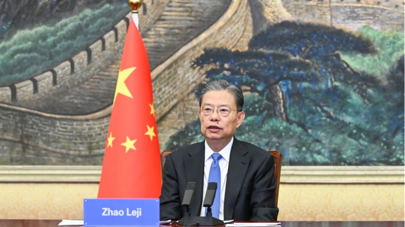 El máximo legislador de China visita Kirguistán, Hungría y Suiza El máximo legislador de China visita Kirguistán, Hungría y Suiza