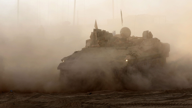 Tanques_en_Deir_al_Balah_en_medio_de_la_creciente_crisis_en_Gaza