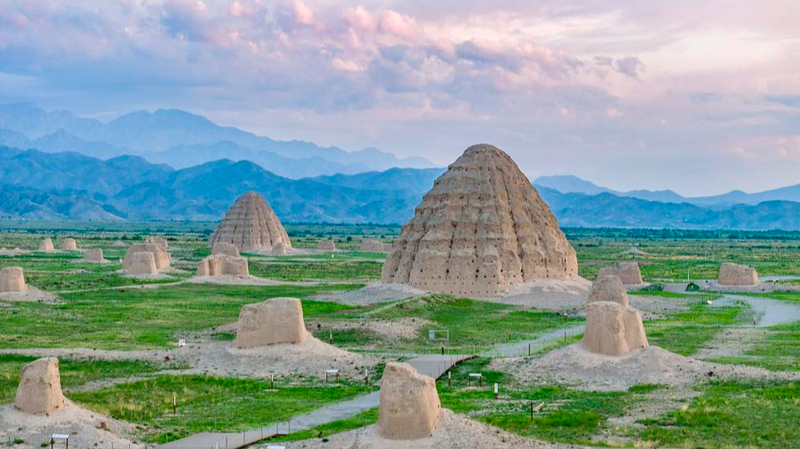 Tumbas Imperiales de Xixia y 60 Sitios de la UNESCO: La sabiduría china brilla