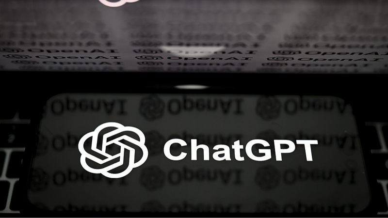 OpenAI lanza modelos de IA de código abierto gratuitos para laptops