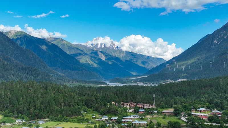En vivo: Impresionante horizonte de Xizang, el “Techo del Mundo” en China video poster