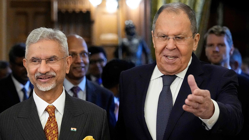 India y Rusia acuerdan impulsar lazos comerciales tras reunión en Moscú