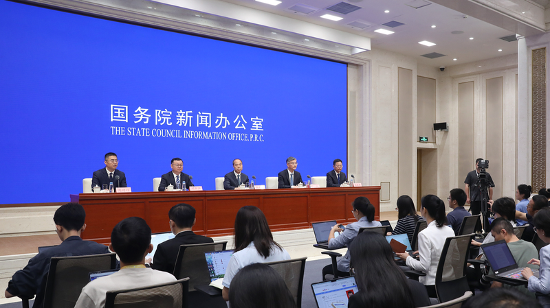 China destaca logros de la democracia socialista en el 14° Plan Quinquenal