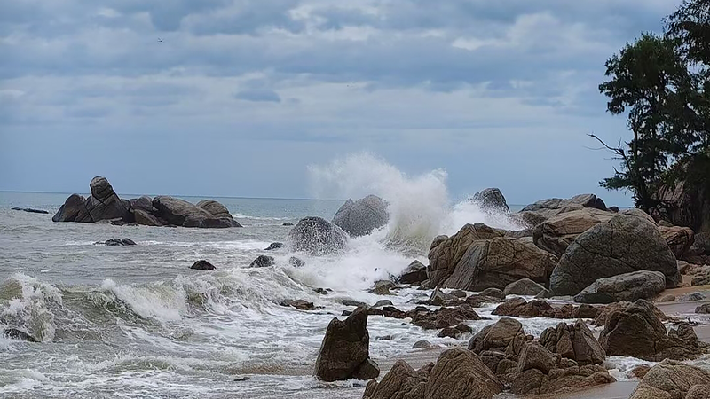 Hainan en alerta máxima mientras se acerca el tifón Kajiki