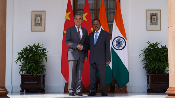 China e India refuerzan lazos en 24ª ronda fronteriza
