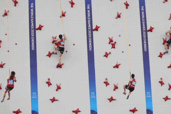 Juegos Mundiales de Chengdu: 18 Récords Mundiales Batidos en un Frenesí Épico