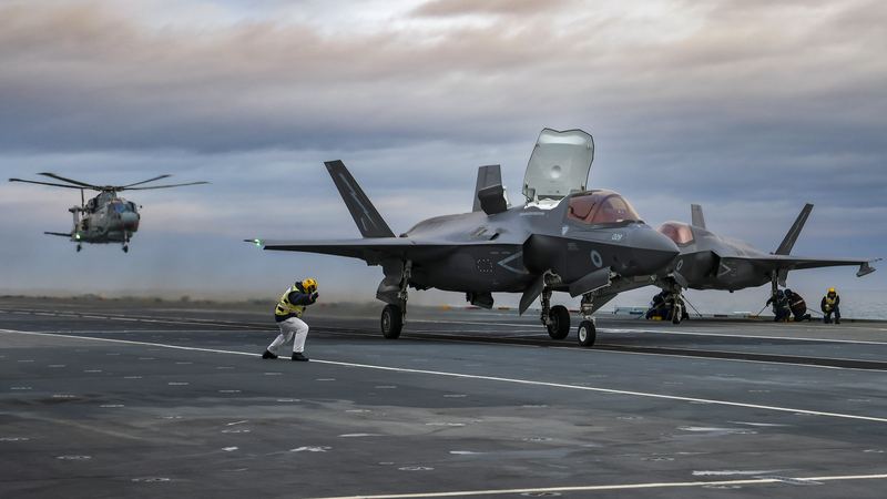 Reino Unido prohíbe a funcionarios israelíes en importante feria de defensa ante tensiones en Gaza