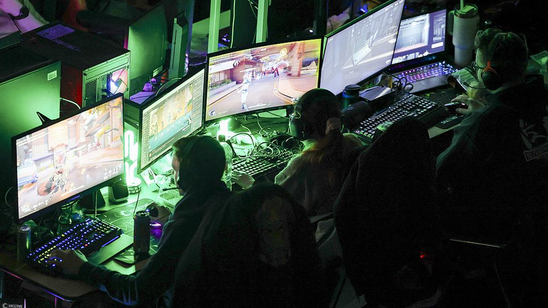 Estudio_de_Google__Casi_el_90__de_los_desarrolladores_de_videojuegos_utilizan_agentes_de_IA