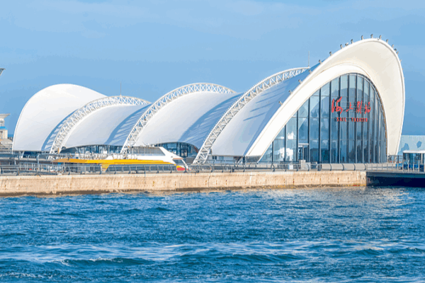 Navega en el Centro Internacional de Vela de Qingdao 🏄🌊 video poster