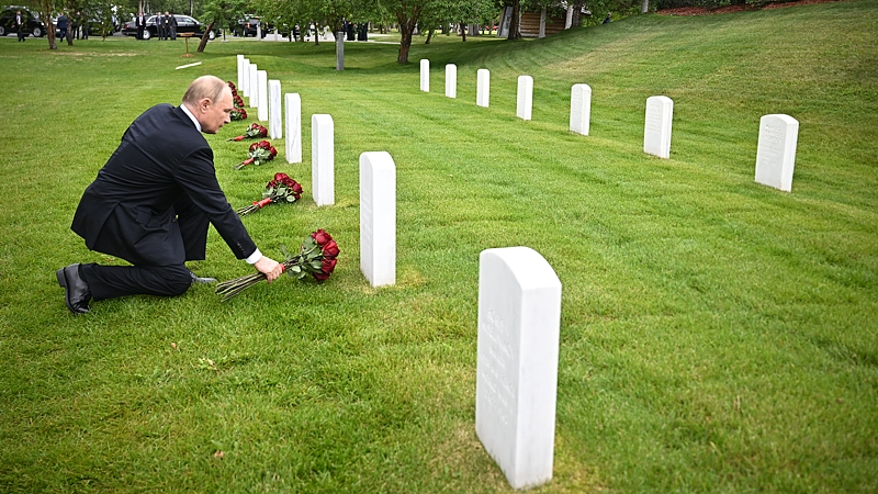 Putin honra a pilotos soviéticos de la Segunda Guerra Mundial en Alaska