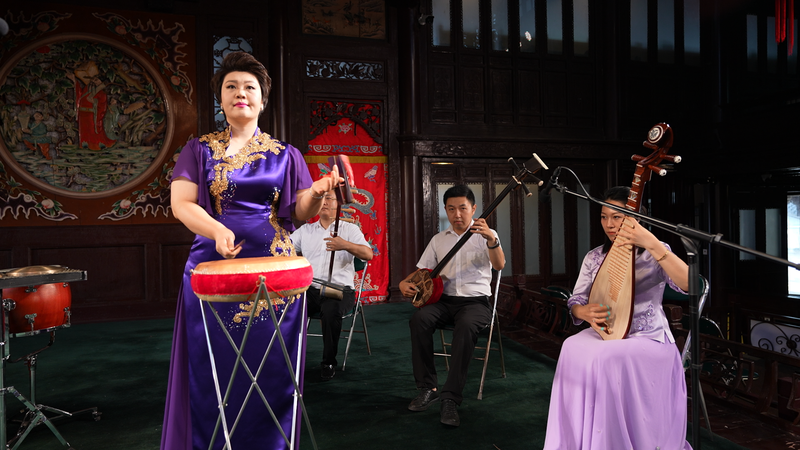 Ritmos_de_Tianjin__Explorando_Jingyun_Dagu_en_la_Cumbre_de_la_OCS_2025 video poster