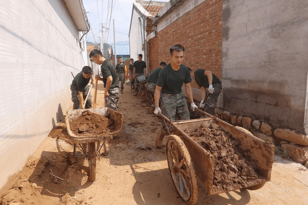 Los pueblos de Pekín se recuperan: servicios de energía y comunicaciones restaurados