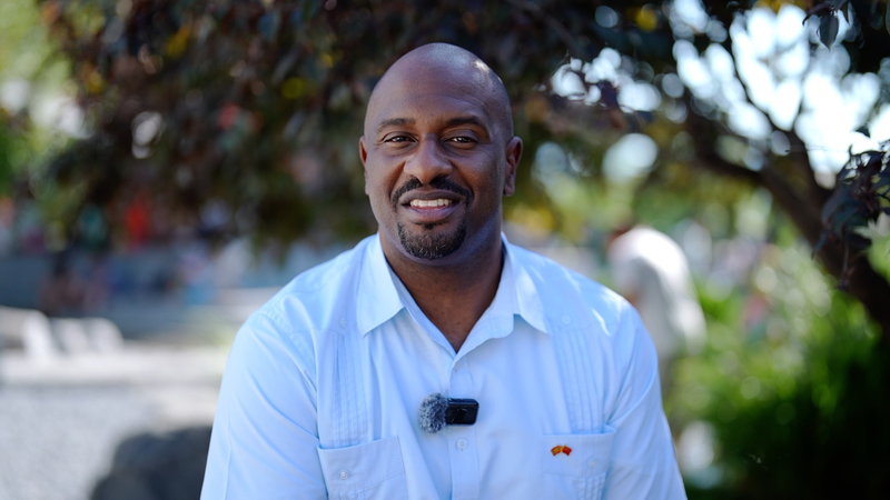 Embajador de Granada: El alivio ecológico de la pobreza en China inspira al mundo video poster