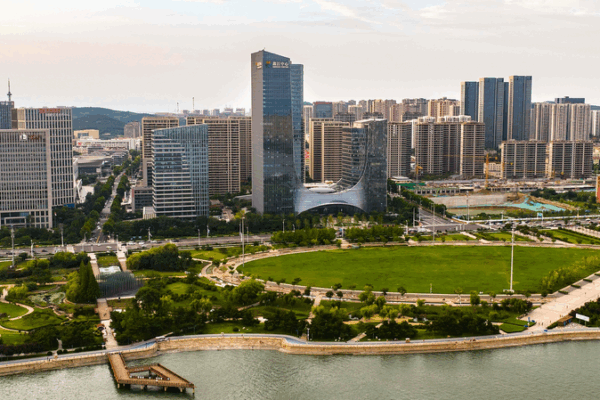 Cómo la Línea Directa Hangfeng Online de Qingdao Empodera a los Ciudadanos