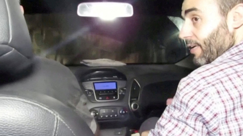 Israel bombardea los suburbios de la Ciudad de Gaza mientras Hamas lamenta la muerte de un líder militar Israel bombardea los suburbios de la Ciudad de Gaza mientras Hamas lamenta la muerte de un líder militar