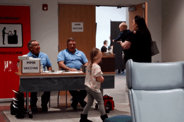 Regreso a clases en EE.UU. registra descenso en tasas de vacunación infantil video poster