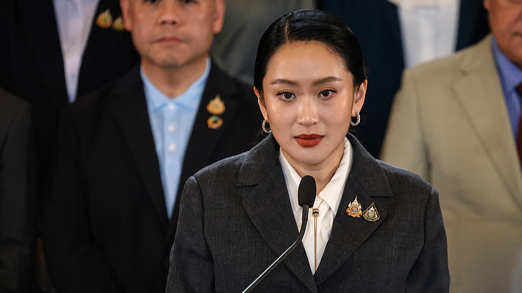 Tribunal tailandés destituye a la primera ministra Paetongtarn por violación ética