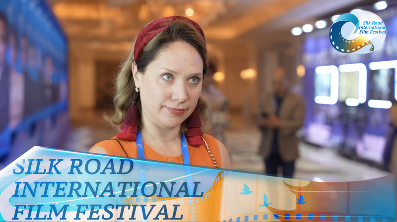 Coproducciones cinematográficas sino-rusas: Un puente cultural video poster