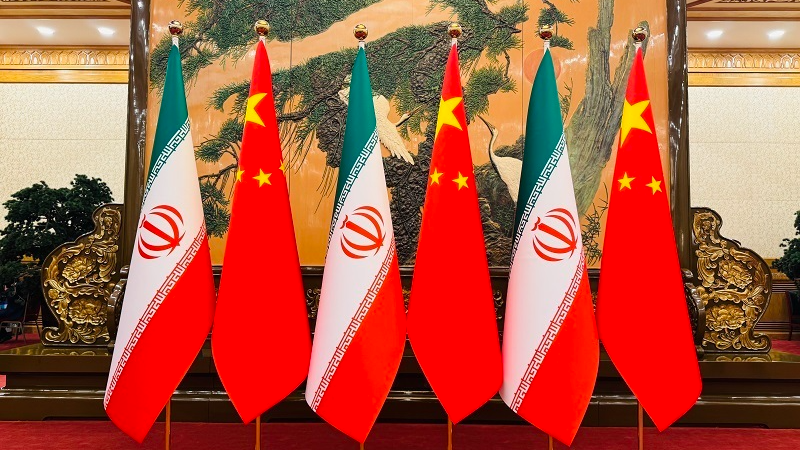 Xi Jinping se reúne con el presidente iraní Pezeshkian en Pekín