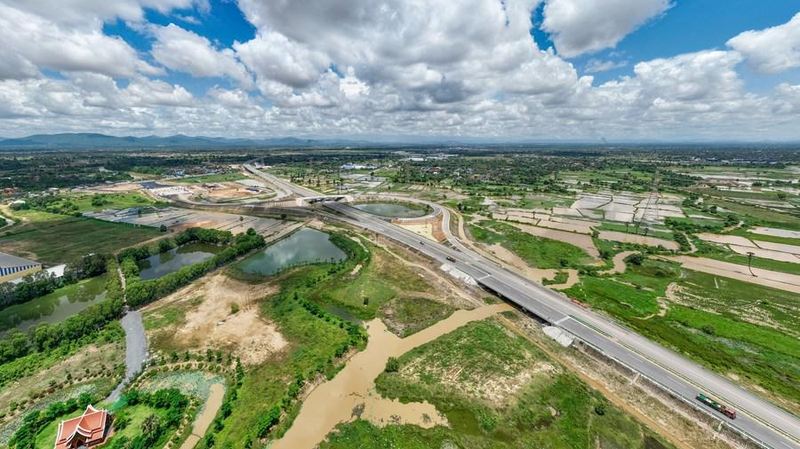 Revivir la Ruta de la Seda: Cómo la Iniciativa de la Franja y la Ruta Transformó el Desarrollo Global