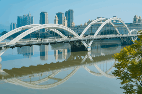 Descubre el Puente Jiefang de Fuzhou: Una Leyenda Viva del Río