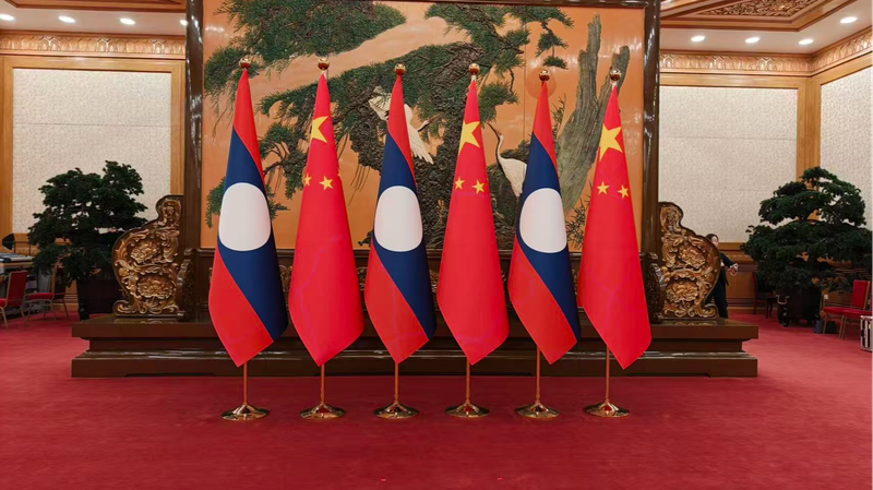 Xi Jinping se reúne con el presidente de Laos en Pekín para fortalecer lazos