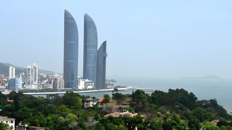 Las Torres Gemelas con Forma de Vela de Xiamen: Un Nuevo Ícono Costero video poster