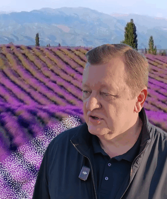 Puentes de Lavanda: El Mar Púrpura de la Amistad en Xinjiang video poster